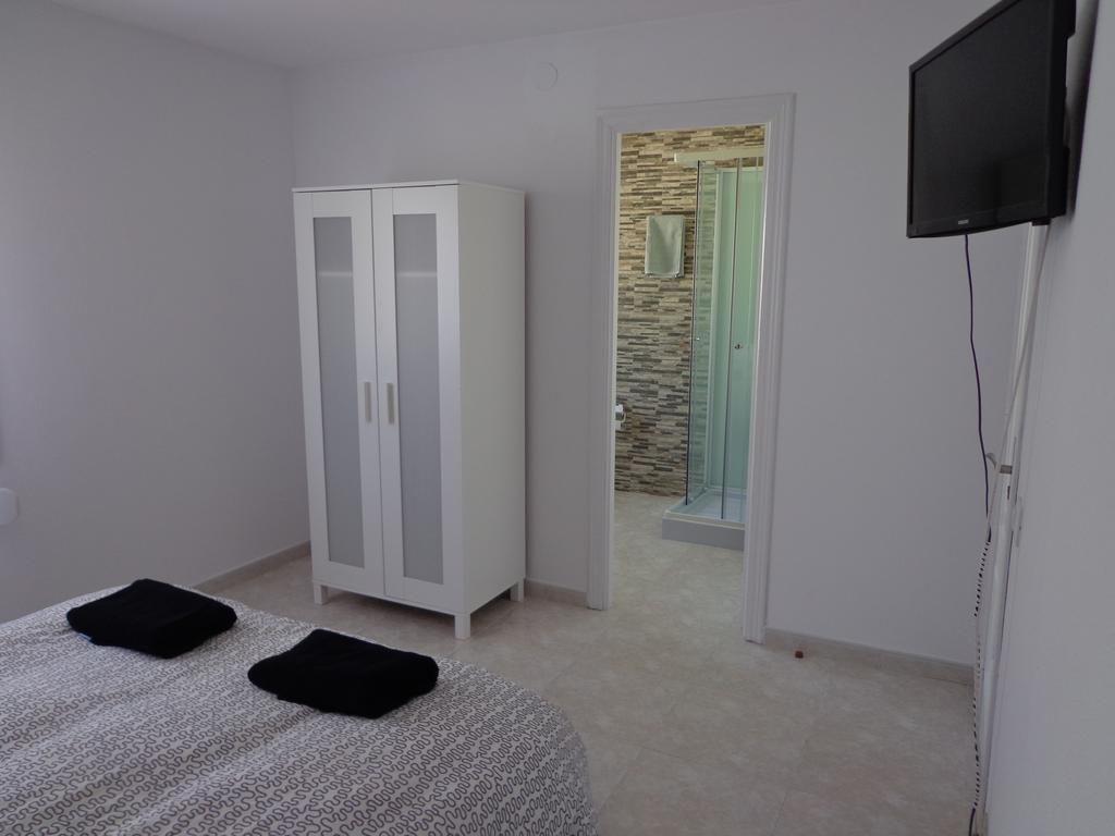 Albergue Aqua Portomarin Bagian luar foto